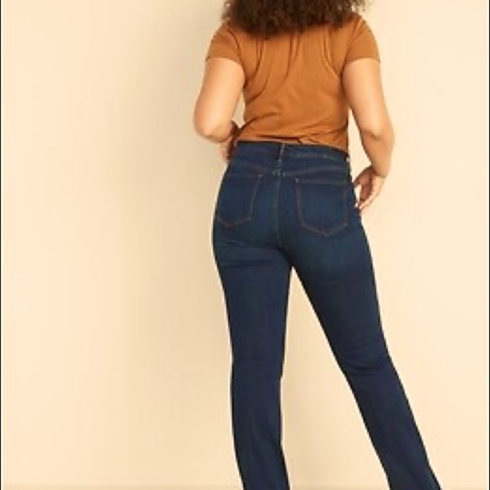 On- Trend Boot-Cut Jeans (Petite)